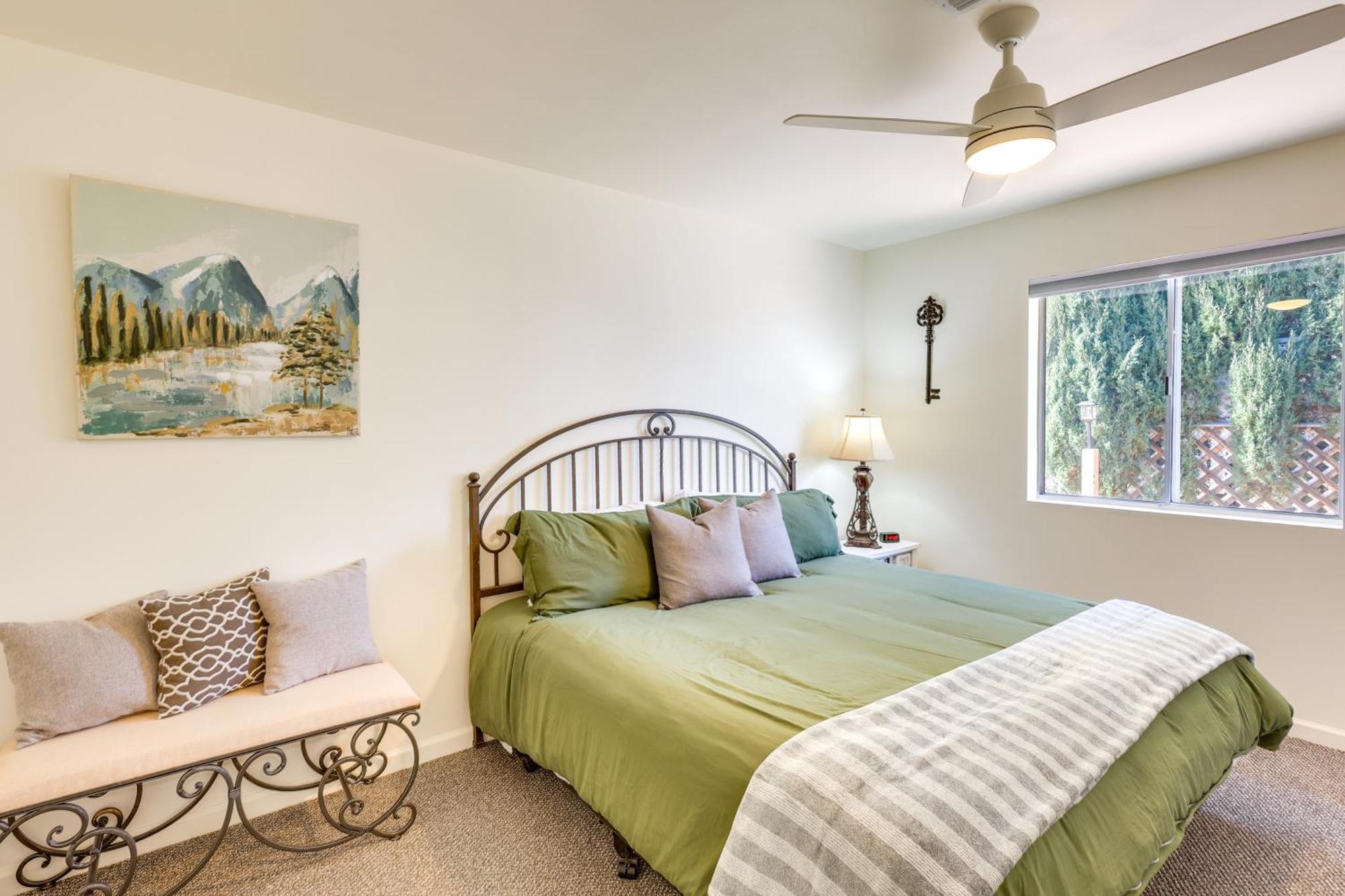 Kingman Vacation Rental With Yard And Fire Pit エクステリア 写真