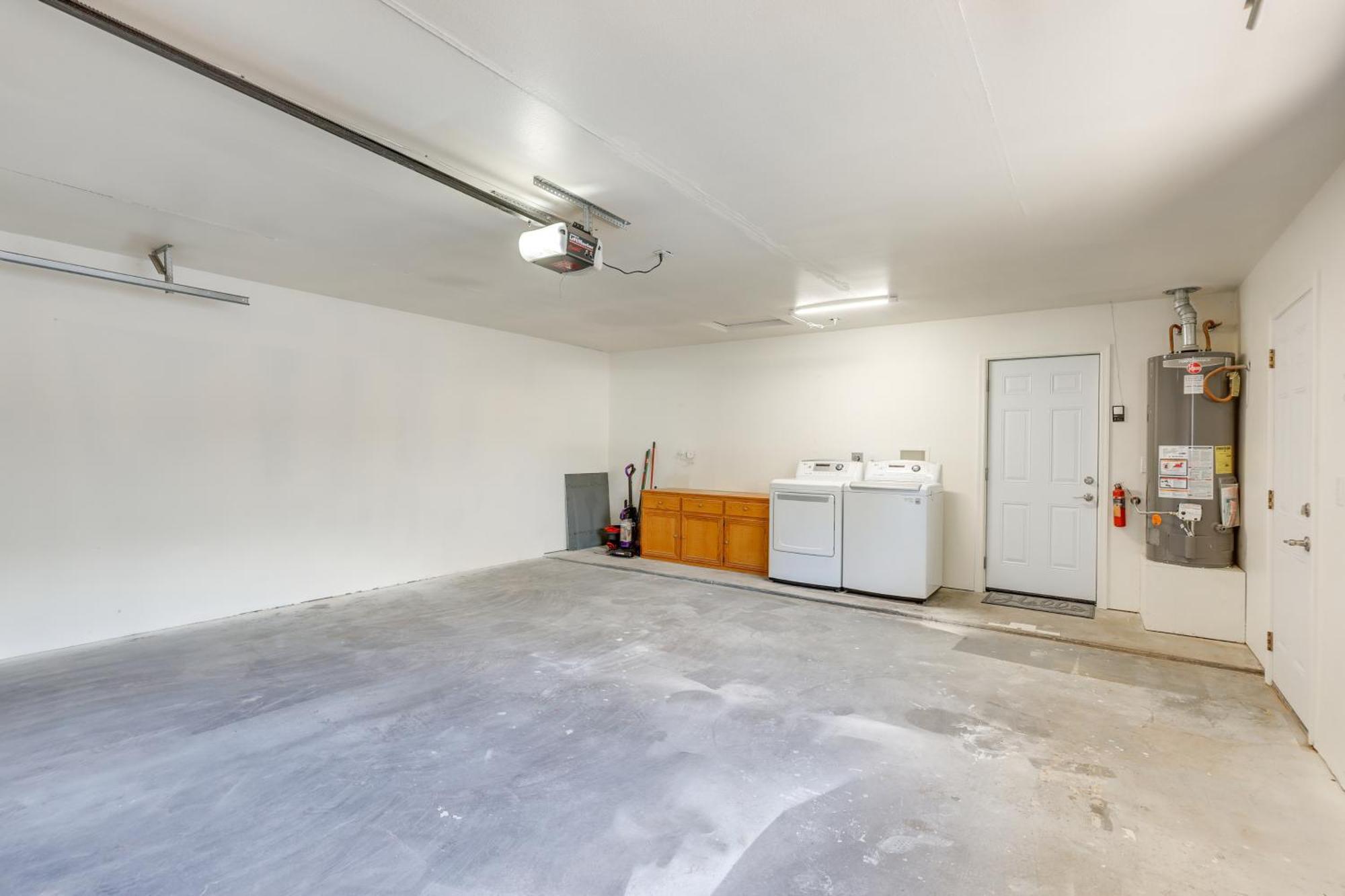 Kingman Vacation Rental With Yard And Fire Pit エクステリア 写真